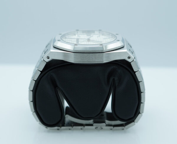 Audemars PIGUET ROYAL OAK 15510ST STAINLESS STEEL SILVER DIAL 2023 WARRANTY FULL SET - Image 4