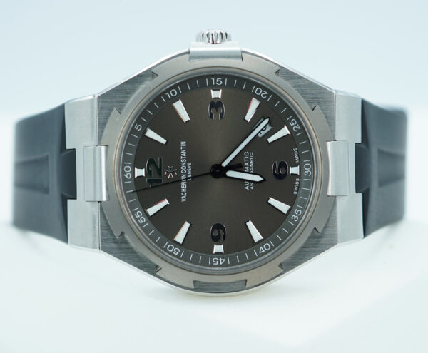 Vacheron CONSTANTIN OVERSEAS 47040 DEEP STREAM GREY DIAL BOXES PAPERS - Image 10