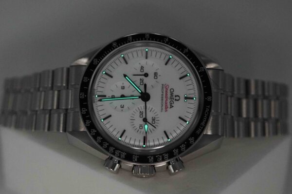 Omega SPEEDMASTER PROFESSIONAL MOONWATCH WHITE DIAL 2024 WARRANTY FULL SET - Image 11