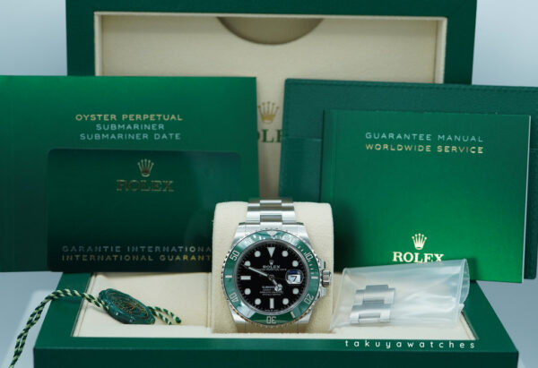Rolex 126610LV SUBMARINER 41 GREEN MARK 1 BEZEL 2022 WARRANTY FULL SET - Image 2