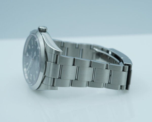 Rolex 214270 EXPLORER FULL LUME DIAL 39MM 2019 DISCONTINUED FULL SET - Image 5