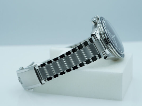 Omega SPEEDMASTER CALIBRE 321 ED WHITE MOONWATCH 2023 WARRANTY FULL SET - Image 5