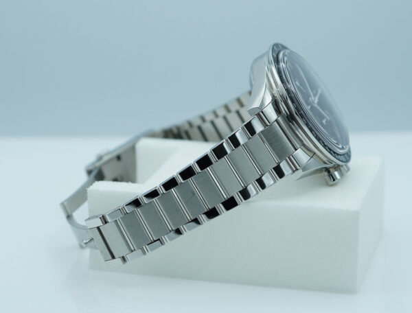 Omega SPEEDMASTER CALIBRE 321 ED WHITE MOONWATCH 2023 WARRANTY FULL SET - Image 6