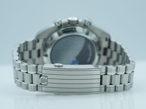 Omega SPEEDMASTER SILVER SNOOPY AWARD 50TH ANNIVERSARY EXTRA 3861 BRACELET 2022 FULL SET - Image 8