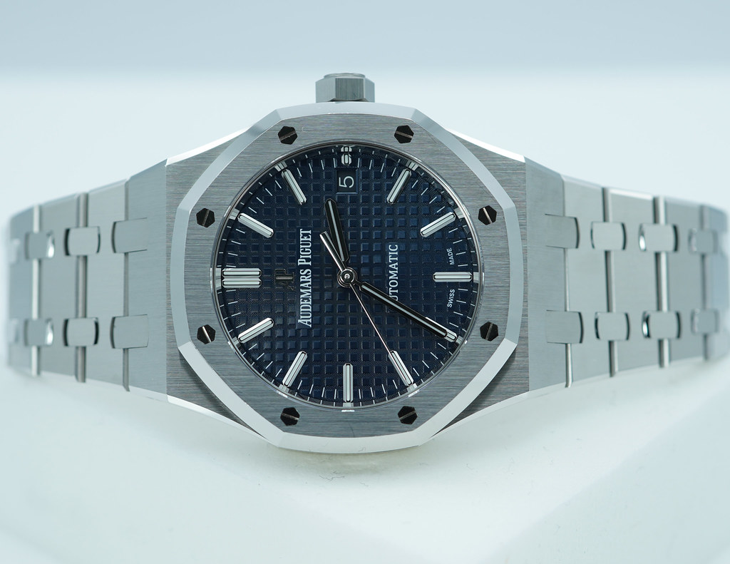 Audemars PIGUET ROYAL OAK STEEL 15450ST BLUE DIAL 37MM BOXES PAPERS ...