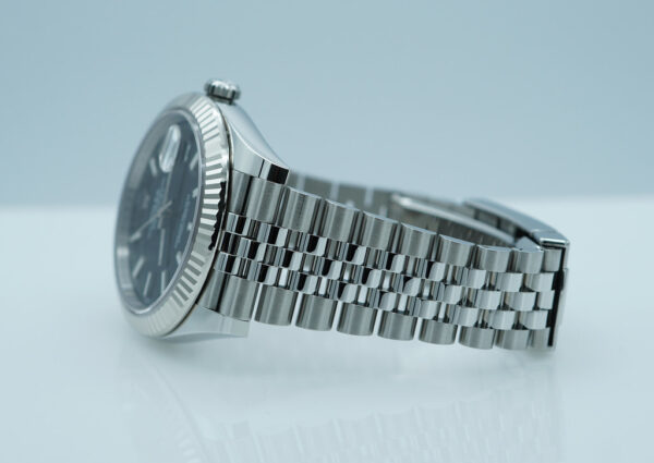 Rolex 126334 DATEJUST 41 FLUTED BEZEL BLACK DIAL JUBILEE BAND 2024 FULL SET - Image 5
