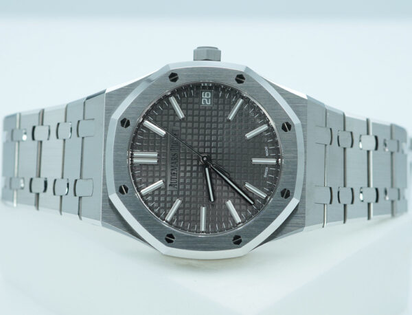 Audemars PIGUET ROYAL OAK 15510ST STAINLESS STEEL GREY DIAL 2024 FULL SET - Image 11