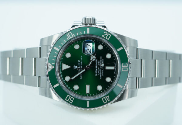 Rolex 116610LV SUBMARINER HULK GREEN DIAL GREEN BEZEL 2019 FULL SET - Image 10