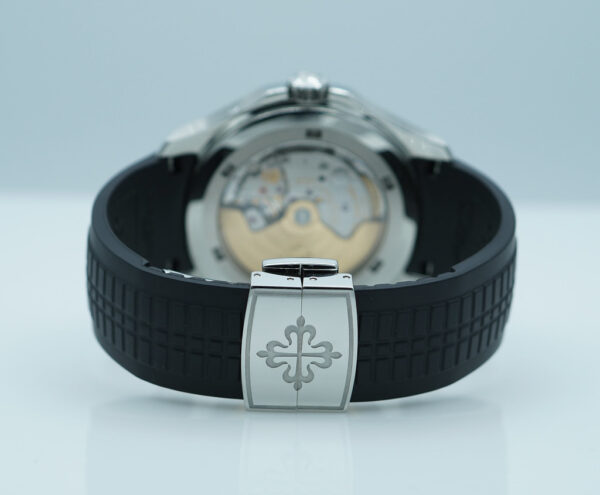 Patek PHILIPPE 5164A AQUANAUT TRAVEL TIME STAINLESS STEEL 2019 FULL SET - Image 7