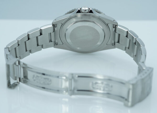Rolex 16710 GMT MASTER II RED BLACK COKE BEZEL Y SERIAL 2003 BOX PAPERS - Image 8