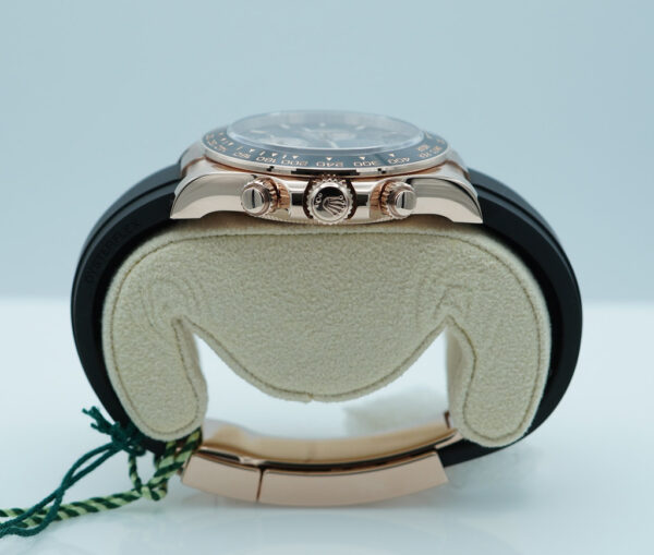 BRAND NEW Rolex 126515LN DAYTONA 18K ROSE GOLD OYSTERFLEX BLACK DIAL 2025 FULL SET - Image 3