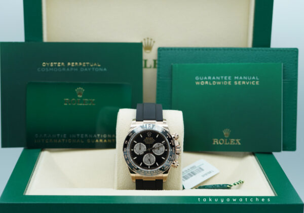 BRAND NEW Rolex 126515LN DAYTONA 18K ROSE GOLD OYSTERFLEX BLACK DIAL 2025 FULL SET - Image 2