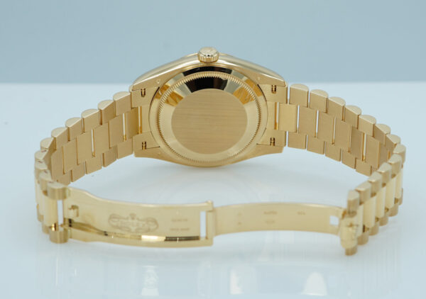 Rolex 128238 DAY DATE 36 18K YELLOW GOLD CHAMPAGNE DIAL 2024 WARRANTY FULL SET - Image 8