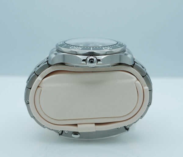 Omega SEAMASTER DIVER 300M GREEN WAVE DIAL BRACELET 2025 WARRANTY FULL SET - Image 3