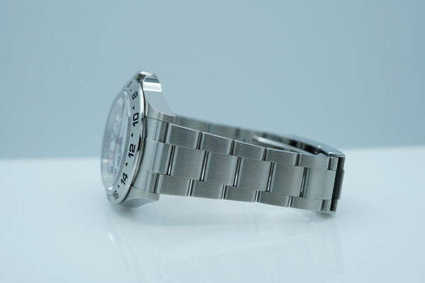 Rolex 226570 EXPLORER 2 POLAR WHITE DIAL NEW MODEL WARRANTY FULL SET - Image 5