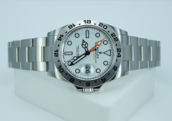 Rolex 226570 EXPLORER 2 POLAR WHITE DIAL NEW MODEL WARRANTY FULL SET - Image 9