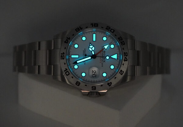 Rolex 226570 EXPLORER 2 POLAR WHITE DIAL NEW MODEL WARRANTY FULL SET - Image 11