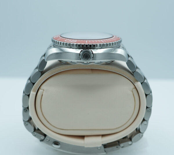 Omega SEAMASTER PLANET OCEAN 600M WHITE DIAL ORANGE BEZEL FULL SET - Image 3