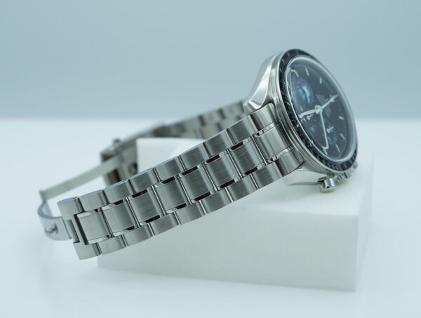 Omega SPEEDMASTER SNOOPY EYES ON THE STARS LIMITED EDITION BOXES PAPERS - Image 6