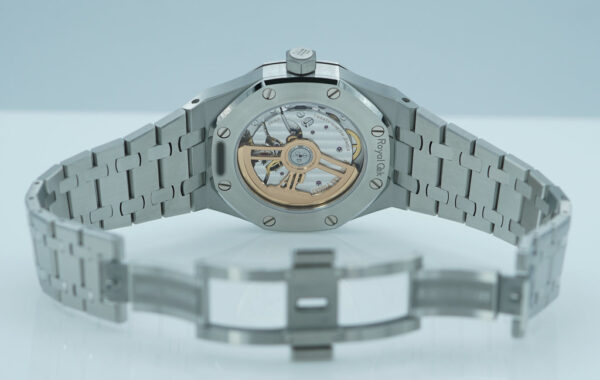 NEW Audemars PIGUET ROYAL OAK STEEL 15550ST GREY DIAL 37MM 2023 FULL SET - Image 8