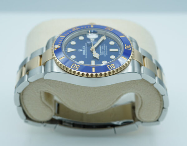 Rolex 126613LB SUBMARINER BLUESY 18K YELLOW GOLD STEEL BLUE DIAL 2025 FULL SET - Image 4
