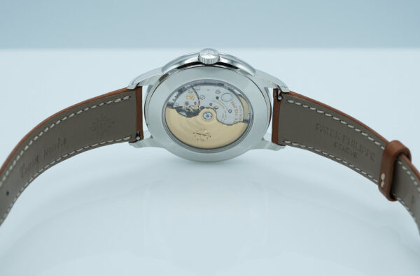 BRAND NEW Patek PHILIPPE 5212A STEEL CALATRAVA WEEKLY CALENDAR 2025 FULL SET - Image 8