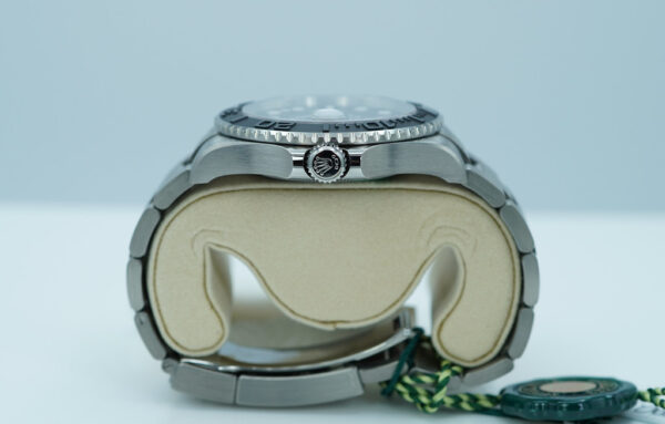 NEW Rolex 226627 YACHTMASTER 42 TITANIUM CERAMIC BEZEL 2025 FULL SET - Image 3