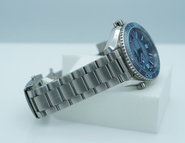 Omega SEAMASTER PLANET OCEAN 600M STEEL SUMMER BLUE DIAL 39.5MM 2024 FULL SET - Image 6