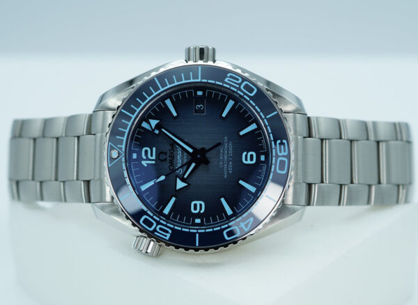 Omega SEAMASTER PLANET OCEAN 600M STEEL SUMMER BLUE DIAL 39.5MM 2024 FULL SET - Image 10