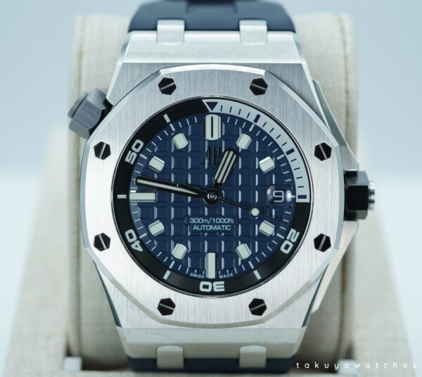 Audemars PIGUET ROYAL OAK OFFSHORE DIVER 15720ST BLUE DIAL 2024 WARRANTY FULL SET