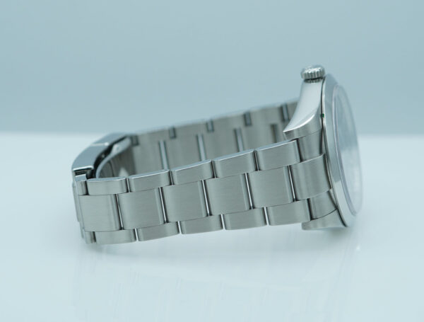 Rolex 214270 EXPLORER STAINLESS STEEL MARK 1 DIAL 39MM DISCONTINUED BOX & PAPER - Image 6