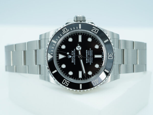 Rolex 124060 SUBMARINER NO DATE 41 NEW MODEL 2025 WARRANTY FULL SET - Image 10