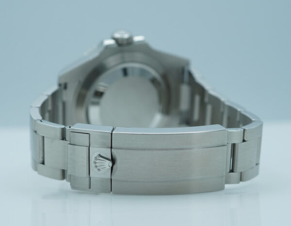 Rolex 124060 SUBMARINER NO DATE 41 NEW MODEL 2025 WARRANTY FULL SET - Image 7