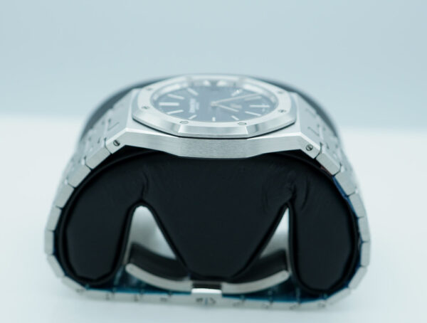 BRAND NEW Audemars PIGUET ROYAL OAK JUMBO 16202ST BLUE DIAL 2025 FULL SET - Image 4