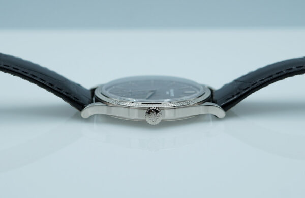 Patek PHILIPPE 6119G WHITE GOLD CALATRAVA CLOUS DE PARIS 2025 FULL SET - Image 3