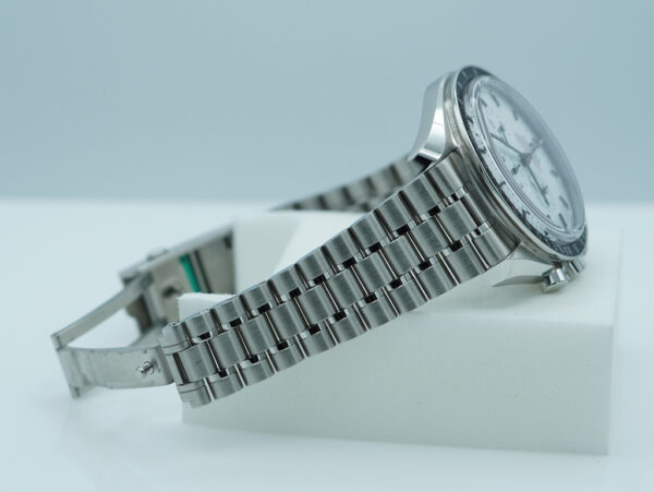 Omega SPEEDMASTER PROFESSIONAL MOONWATCH WHITE DIAL 2024 WARRANTY FULL SET - Image 6
