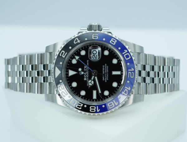 Rolex 126710BLNR GMT MASTER 2 BLACK BLUE BEZEL JUBILEE BAND 2021 FULL SET - Image 10