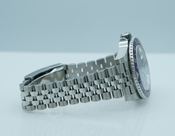 Rolex 126710BLRO PEPSI GMT MASTER II RED BLUE BEZEL JUBILEE BAND FULL SET - Image 6