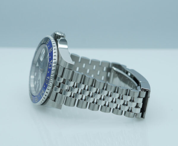 Rolex 126710BLNR GMT MASTER 2 BLACK BLUE BEZEL JUBILEE BAND 2021 FULL SET - Image 5