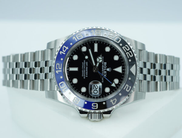 Rolex 126710BLNR GMT MASTER 2 BLACK BLUE BEZEL JUBILEE BAND 2021 FULL SET - Image 9