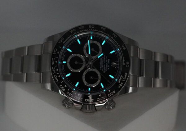 Rolex 126500LN DAYTONA STAINLESS STEEL BLACK DIAL NEW MODEL WARRANTY FULL SET - Image 11