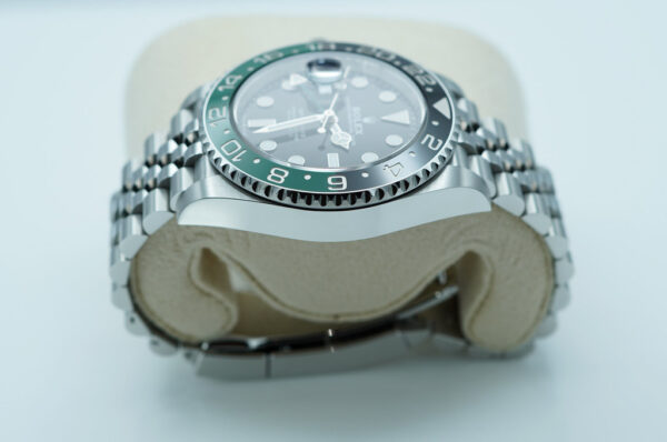 Rolex 126720VTNR GMT MASTER 2 LEFTY BLACK GREEN SPRITE JUBILEE 2024 WARRANTY FULL SET - Image 4