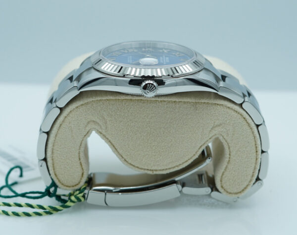BRAND NEW Rolex 126334 DATEJUST 41 FLUTED BEZEL BLUE ROMAN DIAL OYSTER 2024 FULL SET - Image 3