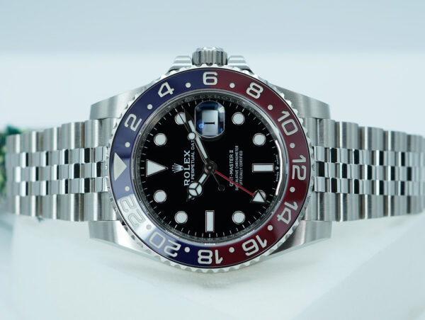 BRAND NEW Rolex 126710BLRO PEPSI GMT MASTER II RED BLUE JUBILEE BAND 2025 FULL SET - Image 10