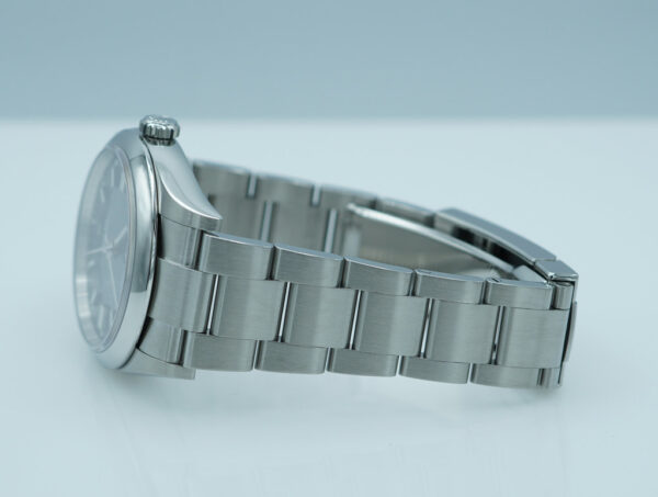 Rolex 126000 OYSTER PERPETUAL 36 BLUE DIAL 2021 WARRANTY FULL SET - Image 5