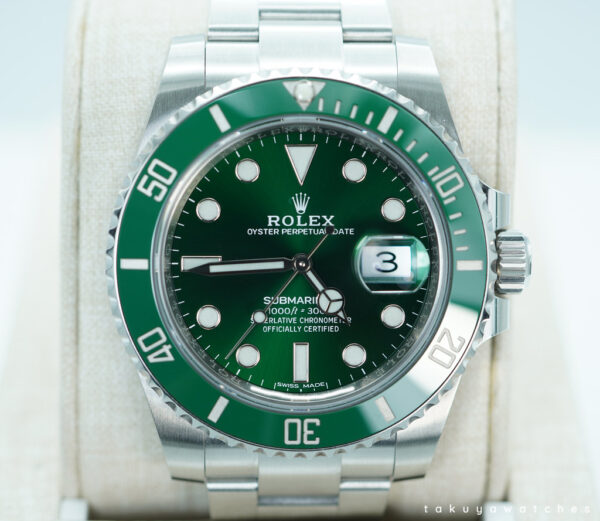 Rolex 116610LV SUBMARINER HULK GREEN DIAL GREEN BEZEL 2020 FULL SET