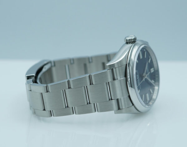 Rolex 126000 OYSTER PERPETUAL 36 BLUE DIAL 2021 WARRANTY FULL SET - Image 6