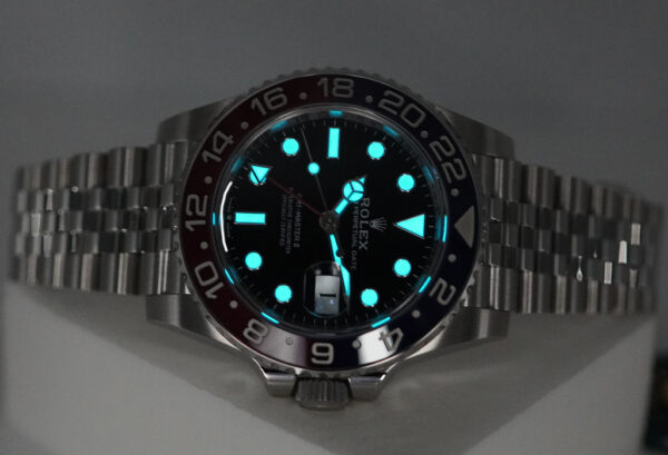 BRAND NEW Rolex 126710BLRO PEPSI GMT MASTER II RED BLUE JUBILEE BAND 2025 FULL SET - Image 11