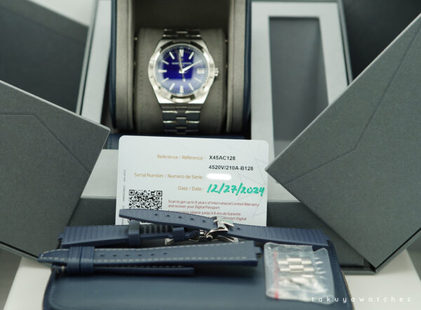 Vacheron CONSTANTIN OVERSEAS 4520V STAINLESS STEEL BLUE DIAL 2024 NEW MODEL FULL SET - Image 2