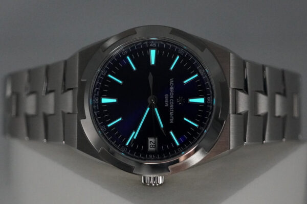Vacheron CONSTANTIN OVERSEAS 4520V STAINLESS STEEL BLUE DIAL 2024 NEW MODEL FULL SET - Image 11